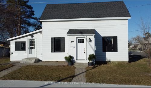 99 John St, Barrie, ON, L4N2K7 | Card Image