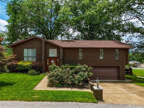1 Compton Court, Milton, WV, 25541 | Card Image