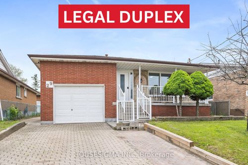 29 Juanita Dr, Hamilton, ON, L9C2G4 | Card Image