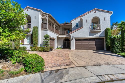 2 Lake View Dr, Coto De Caza, CA, 92679-5119 | Card Image