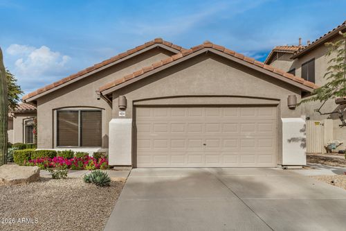 4214 E Kirkland Rd, Phoenix, AZ, 85050-8716 | Card Image