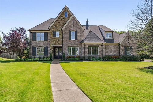 8995 Telluride Cv, Germantown, TN, 38138-8400 | Card Image