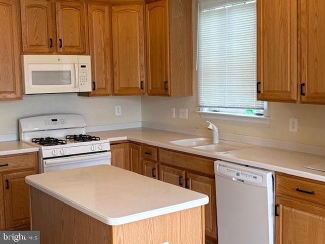 6046 Gallant Fox Ct, House other with 4 bedrooms, 3 bathrooms and null parking in GAINESVILLE VA | Image 30