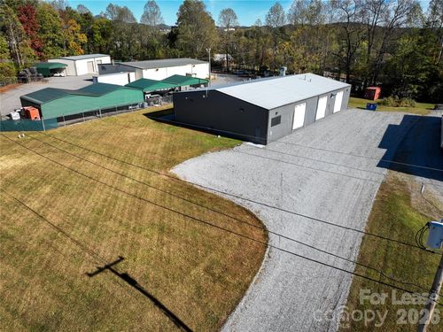 2308 Icenhour Ct, Lenoir, NC, 28645-8689 | Card Image