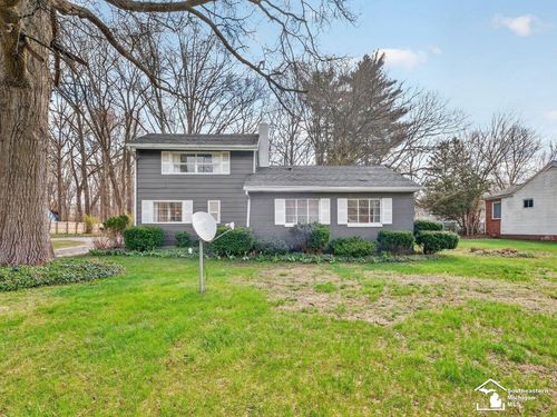 6790 Douglas Rd, Lambertville, MI, 48144-9426 | Card Image