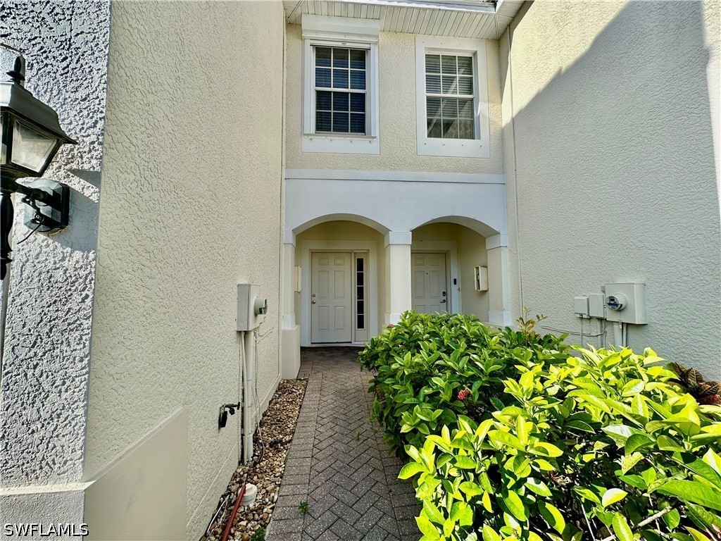 Residential Lease in Naples