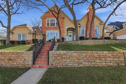 2822 Timber Crest Ln, Highland Village, TX, 75077-6410 | Card Image