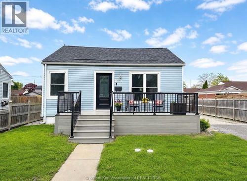 1654 Aubin Road, Windsor, ON, N8Y4G4 | Card Image