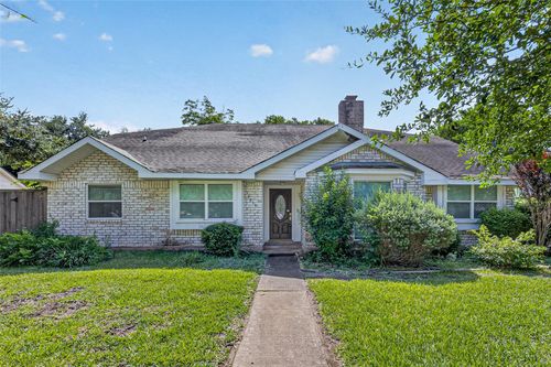 8014 Argentina Street, Jersey Village, TX, 77040 | Card Image