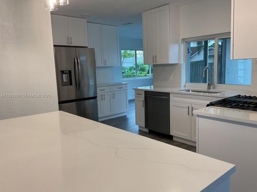 11620-11620 Nw 31st Pl, Sunrise, FL, 33323-1308 | Card Image