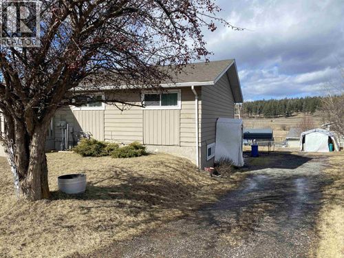 238 Elm Ave, 100 Mile House, BC, V0K2E1 | Card Image