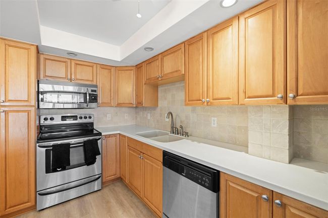 Kitchen | Image 18