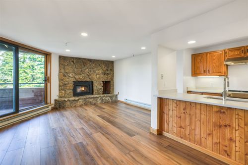 423-180 E La Bonte St, Dillon, CO, 80435-5824 | Card Image