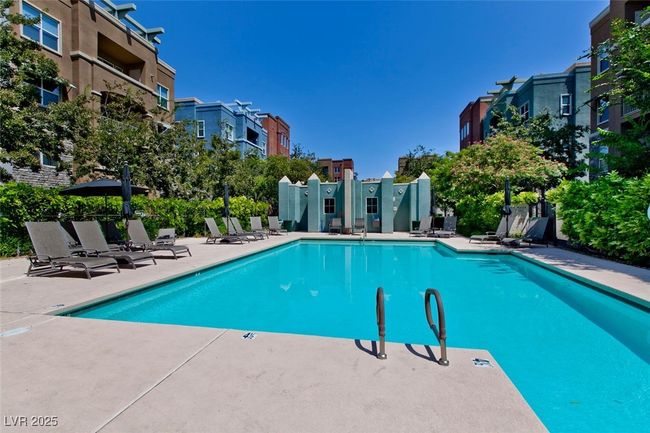 428 - 62 E Serene Ave, Condo with 2 bedrooms, 2 bathrooms and null parking in Las Vegas NV | Image 34