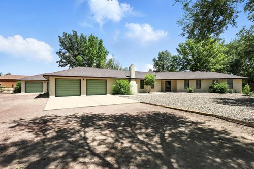6 Shady Ln, Los Lunas, NM, 87031-7631 | Card Image