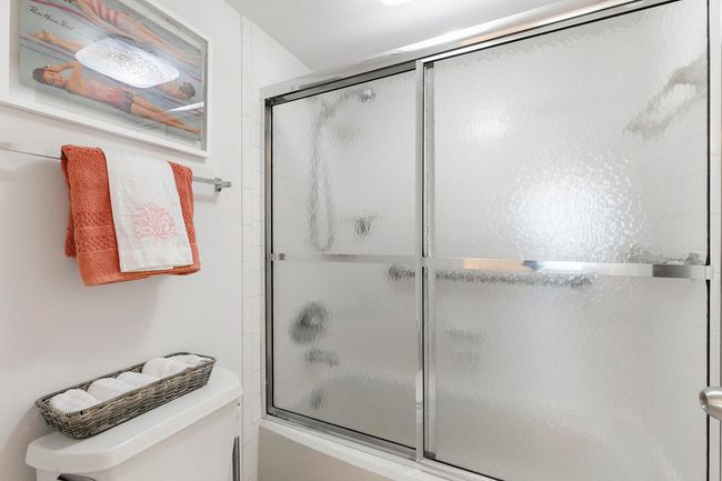 APT-1208 - 440 Seaview Ct, Condo with 2 bedrooms, 2 bathrooms and null parking in MARCO ISLAND FL | Image 27