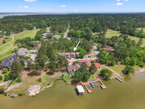 22547 Bayview Cir, Huntsville, TX, 77320 | Card Image