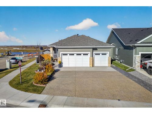 45 Darby Cres, Spruce Grove, AB, T7X0W9 | Card Image