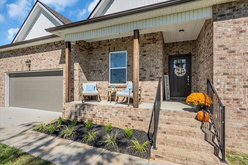 124 Cordell Love Rd, Smithville, TN, 37166-2827 | Card Image