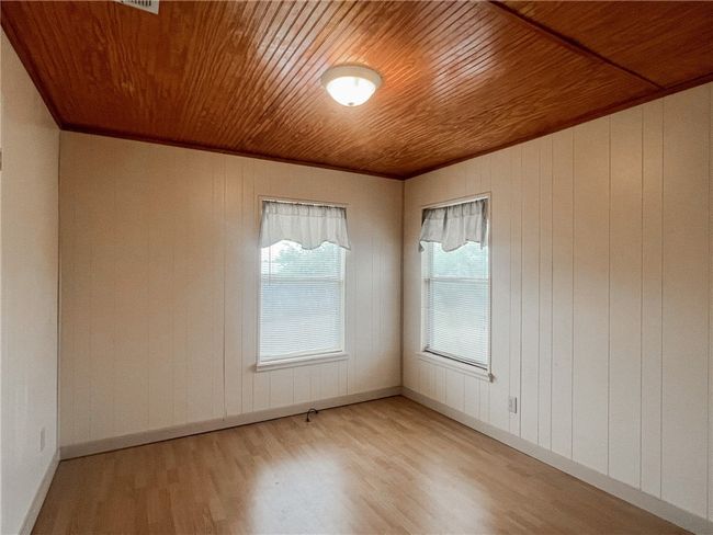 156 Naylor Rd, House attached with 4 bedrooms, 3 bathrooms and null parking in Calliham TX | Image 11