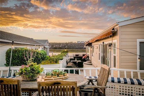 11 Saratoga, Newport Beach, CA, 92660-6148 | Card Image