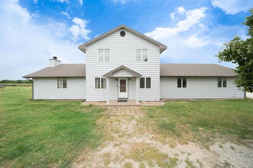 1611 E 119th St, Mulvane, KS, 67110-8000 | Card Image