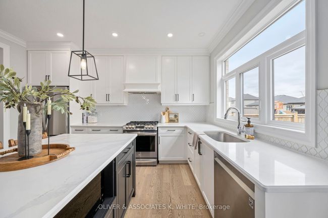 6345 Old Garrison Blvd, House other with 4 bedrooms, 3 bathrooms and 2 parking in London ON | Image 12