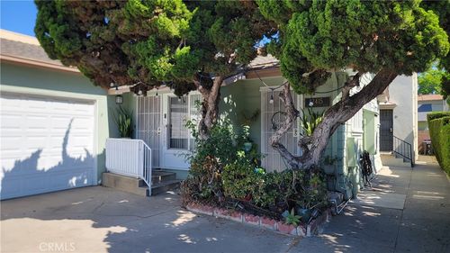 2415 E 7th St, Long Beach, CA, 90804-4418 | Card Image
