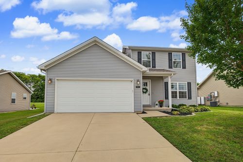 2914 Conlor Dr, Bloomington, IL, 61704-9202 | Card Image
