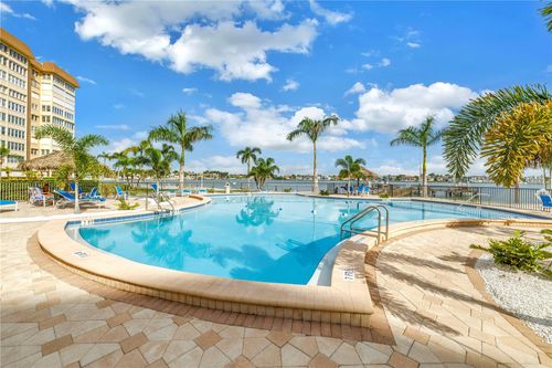 apt-503-5200 Brittany Dr S, ST PETERSBURG, FL, 33715-1523 | Card Image