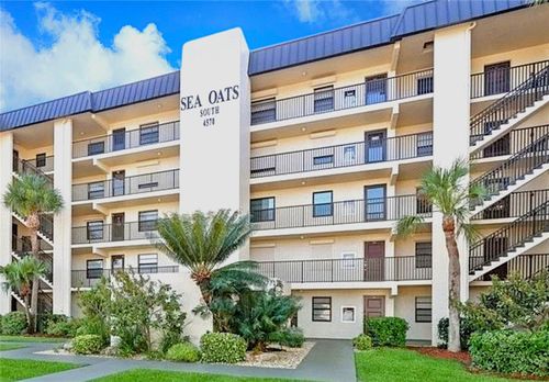 215-4570 Ocean Beach Blvd, Cocoa Beach, FL, 32931-3622 | Card Image