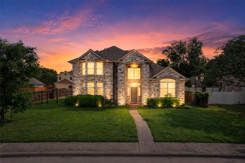 1128 Kensington Dr, Desoto, TX, 75115-3760 | Card Image