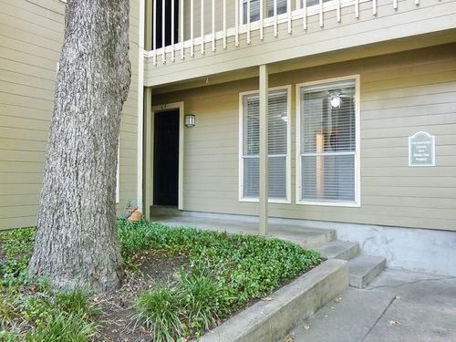 apt-105-202 E 45th St, Austin, TX, 78751-3832 | Card Image