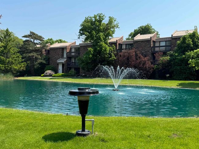 UNIT-168 - 2470 W Good Hope Rd, Condo with 1 bedrooms, 1 bathrooms and null parking in GLENDALE WI | Image 7