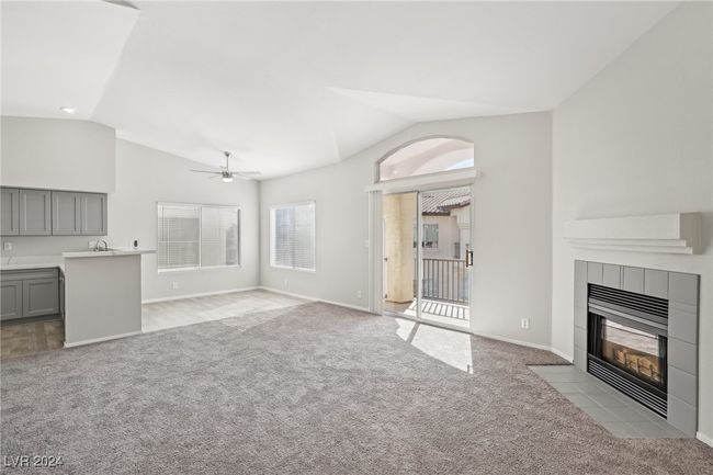 UNIT-201 - 4811 Black Bear Rd, Condo with 2 bedrooms, 2 bathrooms and null parking in Las Vegas NV | Image 7