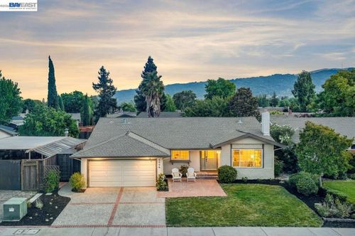 6506 Inglewood Dr, Pleasanton, CA, 94588-3825 | Card Image