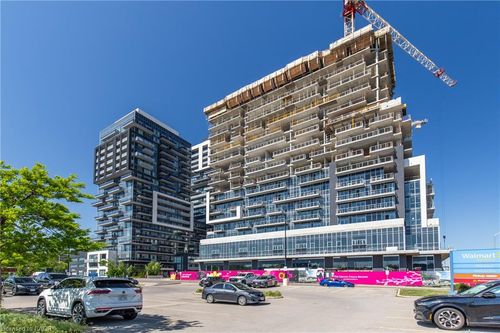 611-2093 Fairview St, Burlington, ON, L7R0E6 | Card Image