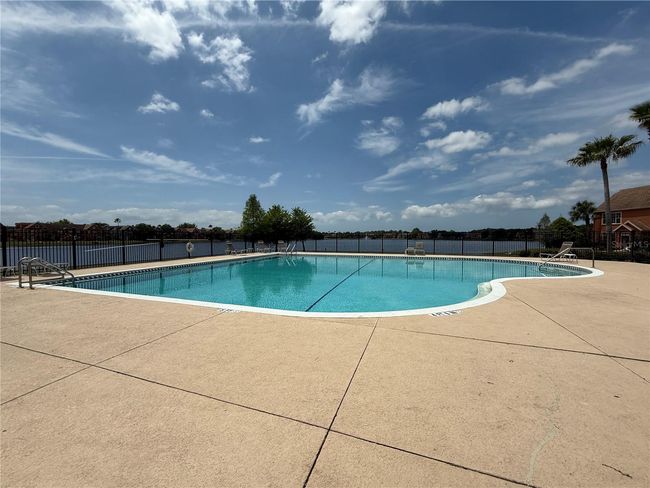 9650 - 9650 Lake Chase Island Way, Condo with 1 bedrooms, 1 bathrooms and null parking in TAMPA FL | Image 24