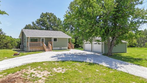 21902 Guthridge Ave, Keytesville, MO, 65261-2032 | Card Image