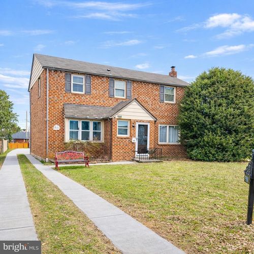 901 Cooke Ln, NORRISTOWN, PA, 19401-4136 | Card Image