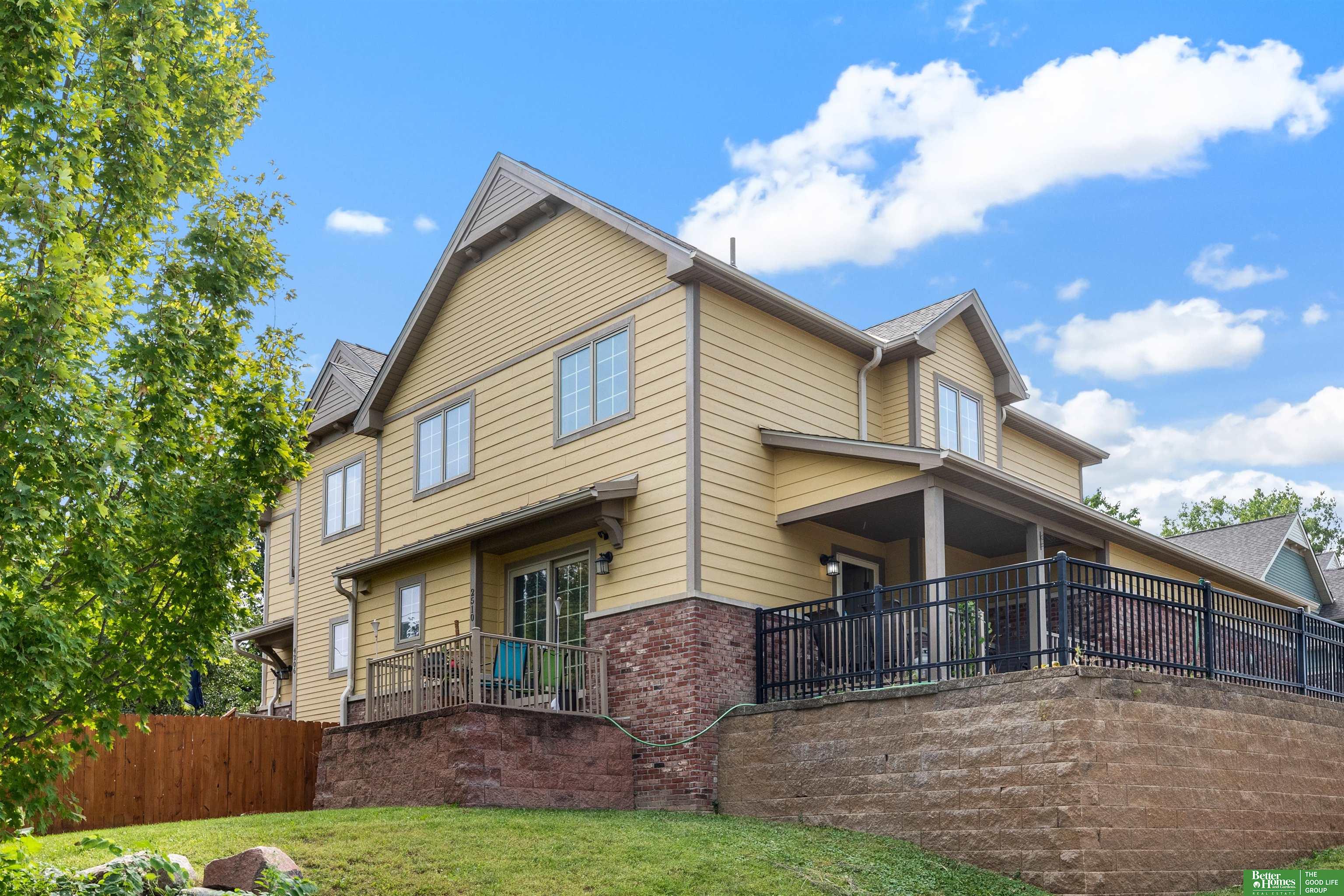 42nd St, Omaha, NE 68111