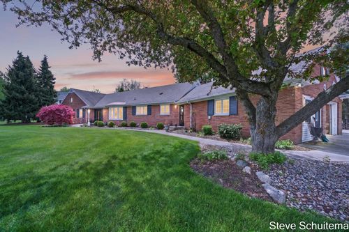 3109 Bluff Ct, Hudsonville, MI, 49426-1580 | Card Image