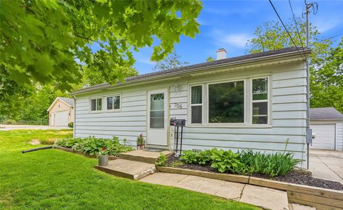 706 Giblin Dr, Iowa City, IA, 52246-5510 | Card Image