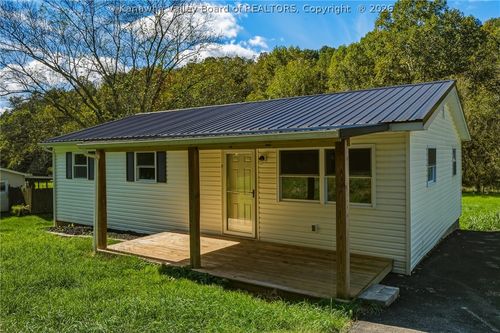 855 N Claylick Rd, Ravenswood, WV, 26164-6127 | Card Image