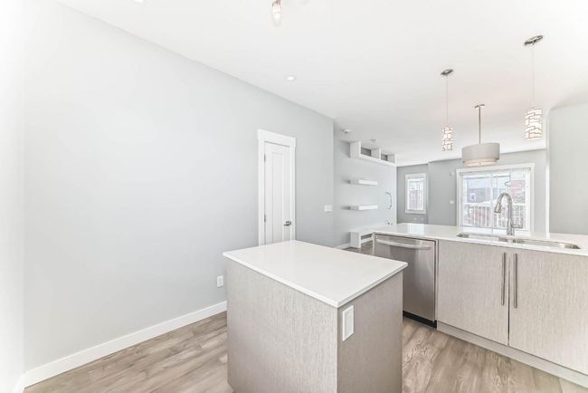 52 - 111 Rainbow Falls Gate, Townhouse with 2 bedrooms, 3 bathrooms and 2 parking in Chestermere AB | Image 11