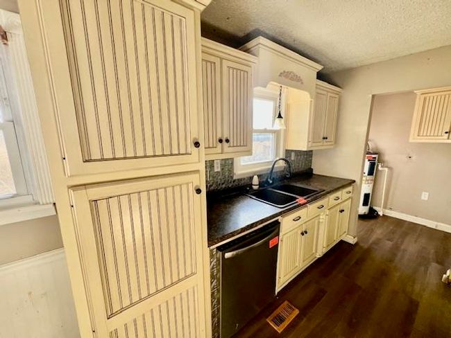 2006 Douglas Rd, House other with 3 bedrooms, 2 bathrooms and null parking in Browder KY | Image 12
