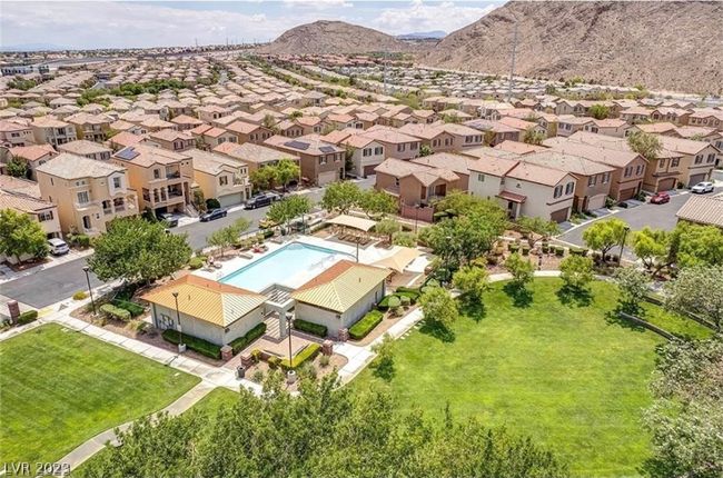 10565 Shiny Skies Dr, House other with 4 bedrooms, 4 bathrooms and null parking in Las Vegas NV | Image 46