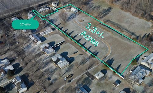 611 18th St Se, Willmar, MN, 56201-4815 | Card Image