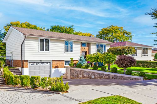 93 Deerhurst Rd, Stoney Creek, ON, L8E3G2 | Card Image