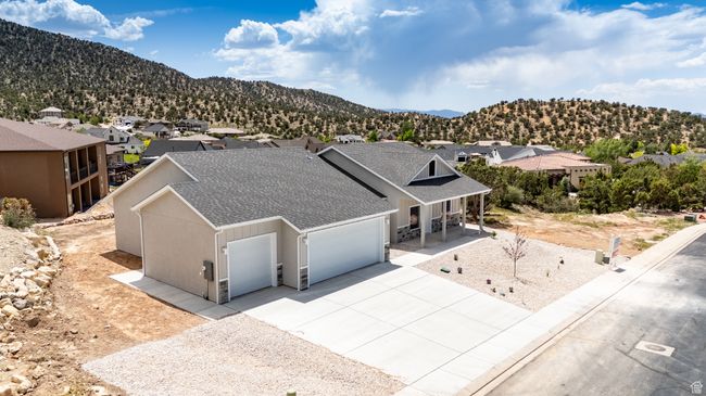 Aerial view of residential area featuring mountains | Image 55